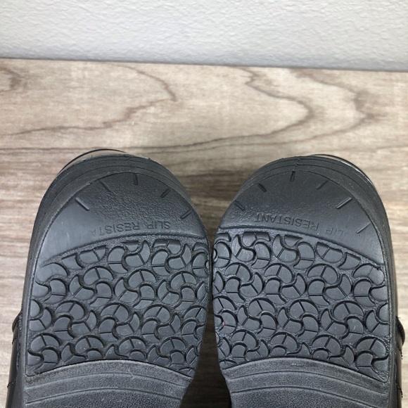 Dansko XP 2.0 Leather Clog Wide Size 7 - Picture 13 of 16